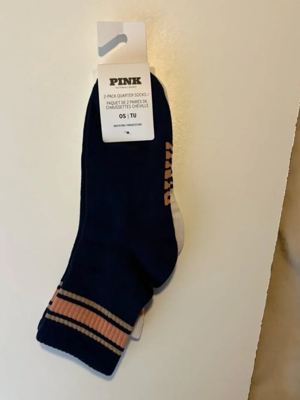 NWT PINK Victoria's Secret 2 - Pack Quarter Socks